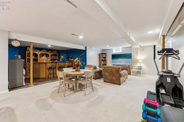 1235 Cherokee, Vermilion, OH 44089