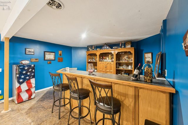 1235 Cherokee, Vermilion, OH 44089