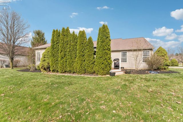 1235 Cherokee, Vermilion, OH 44089