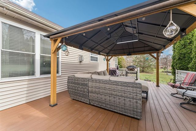 1235 Cherokee, Vermilion, OH 44089