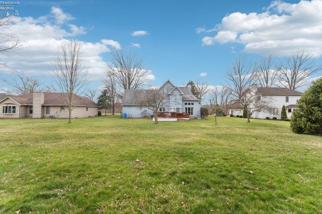 1235 Cherokee, Vermilion, OH 44089