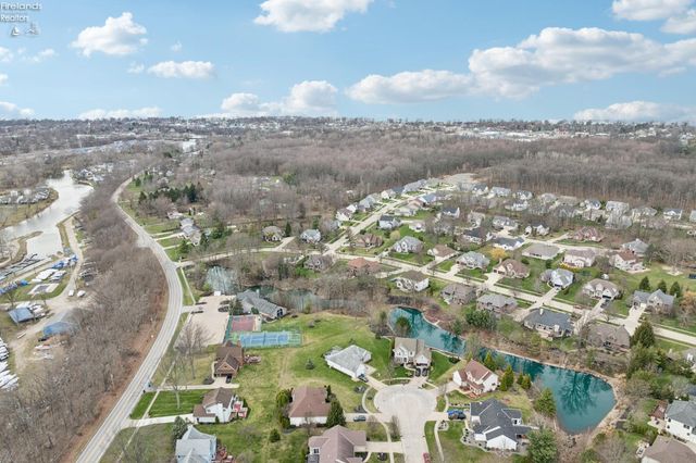 1235 Cherokee, Vermilion, OH 44089