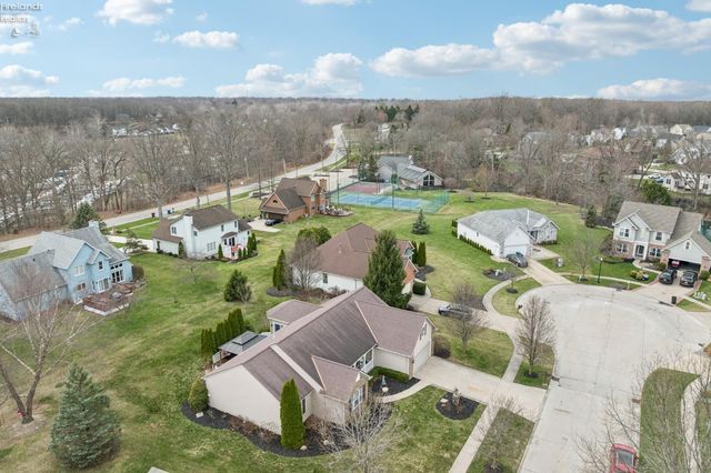 1235 Cherokee, Vermilion, OH 44089