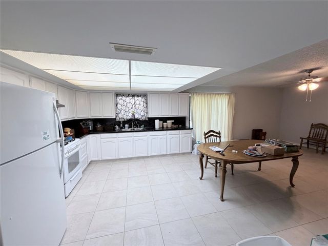 1380 Cherry Hill Lane, Lewisville, TX 75067