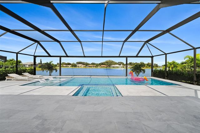 2715 Primrose Pl, Oakland Park, FL 33309