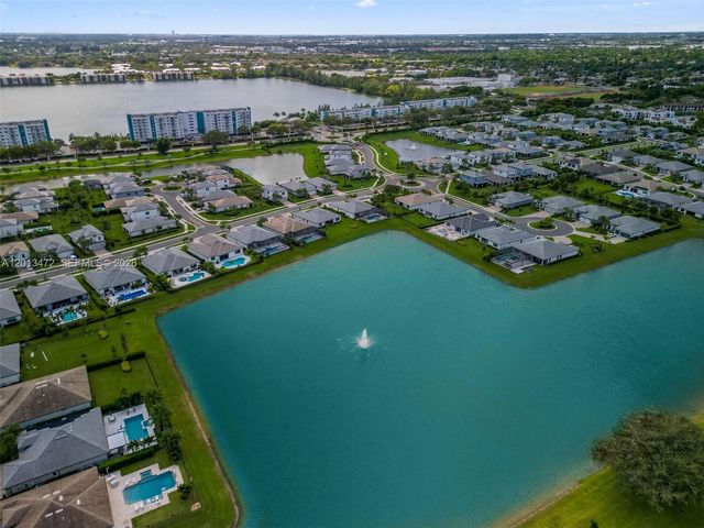 2715 Primrose Pl, Oakland Park, FL 33309