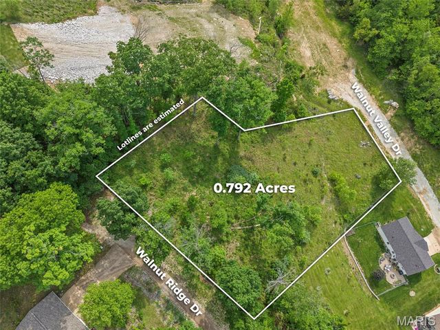 6752 Walnut Valley, High Ridge, MO 63049