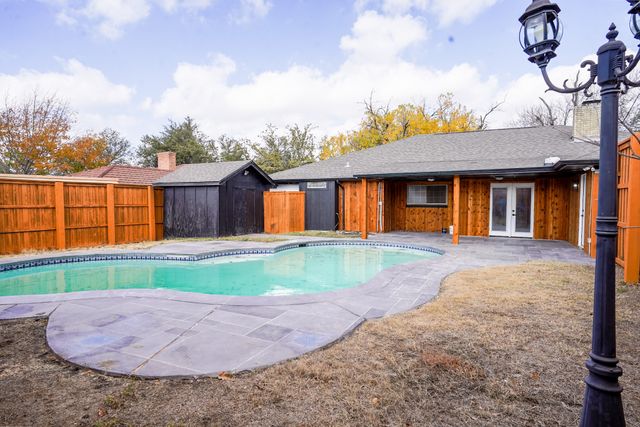 2302 Greenhill Drive, Carrollton, TX 75006