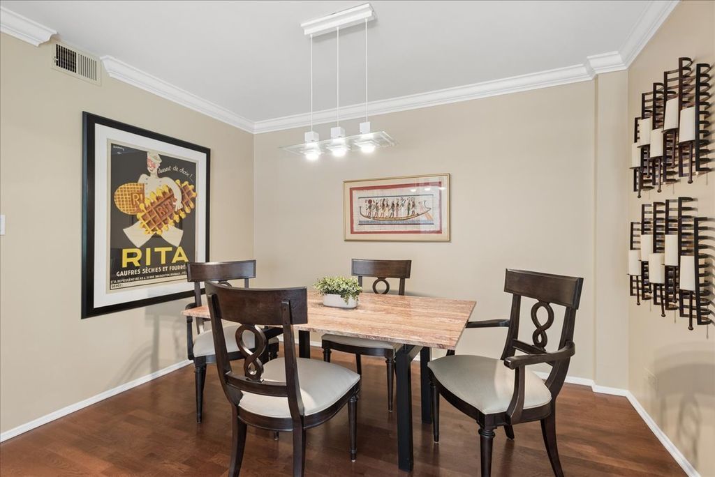 2046 Saint Johns Avenue 3H, Highland Park, IL 60035 — photo 4
