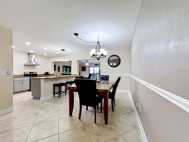6517 SOLITAIRE PALM WAY, Apollo Beach, FL 33572
