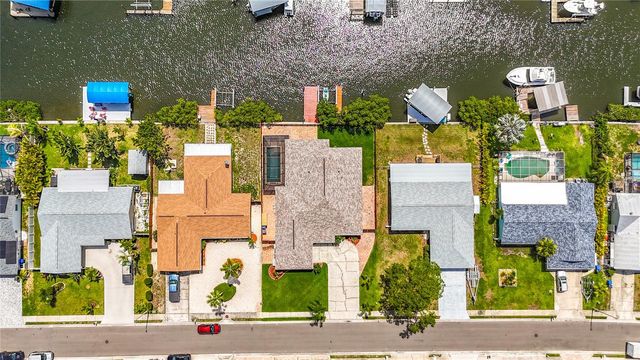 6517 SOLITAIRE PALM WAY, Apollo Beach, FL 33572