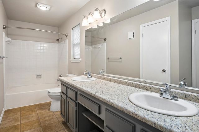 7340 Skillman Street 402, Dallas, TX 75231