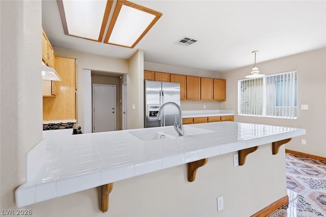 902 Royalmile Way, North Las Vegas, NV 89032