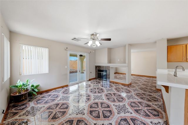 902 Royalmile Way, North Las Vegas, NV 89032