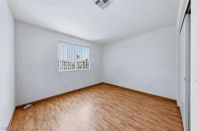 902 Royalmile Way, North Las Vegas, NV 89032