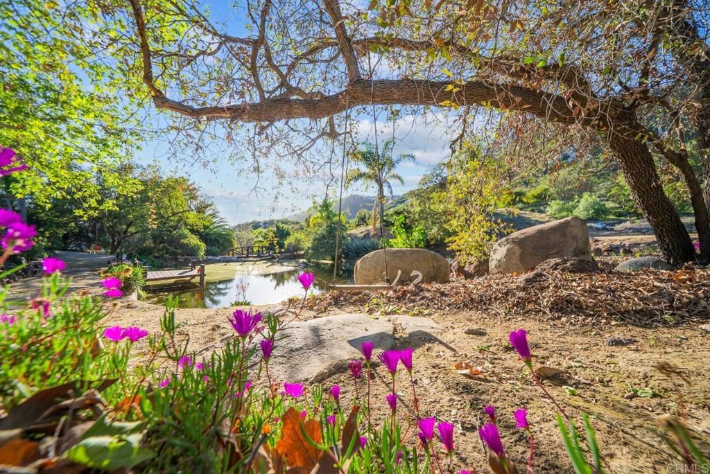 Image 21 of property listing at 19700 Calle Pena Huerta, Temecula, CA 92590
