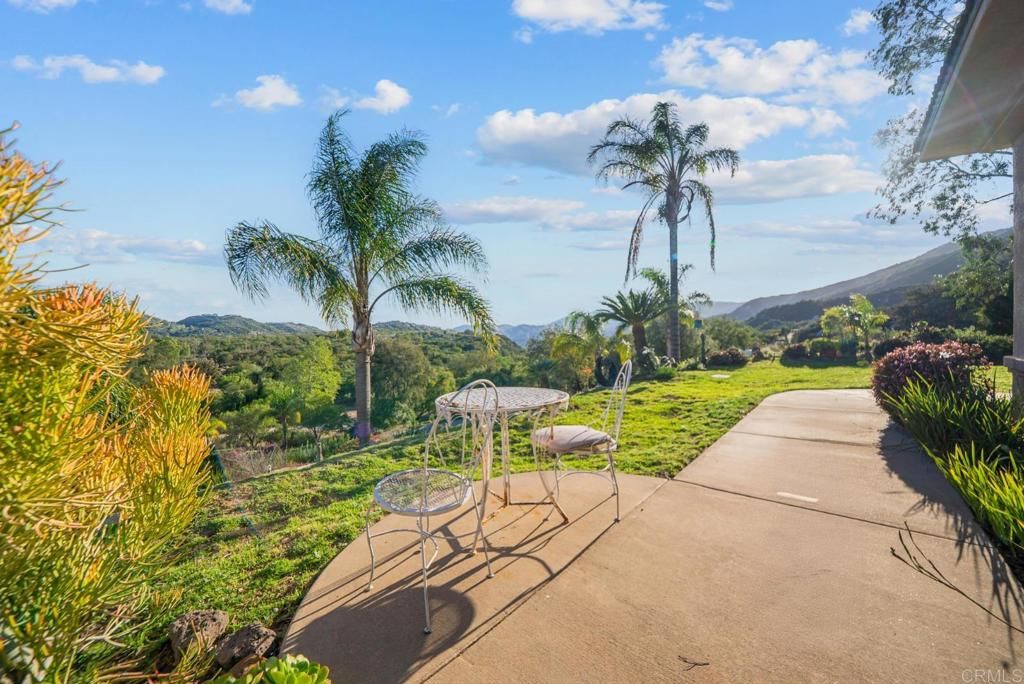 Image 25 of property listing at 19700 Calle Pena Huerta, Temecula, CA 92590