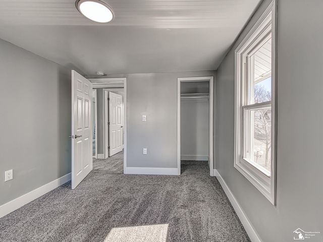 465 Riverview Avenue, Monroe, MI 48162