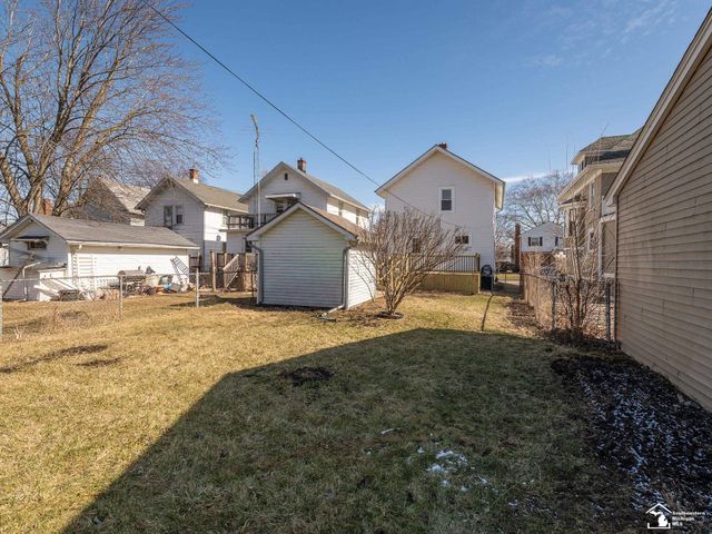 465 Riverview Avenue, Monroe, MI 48162