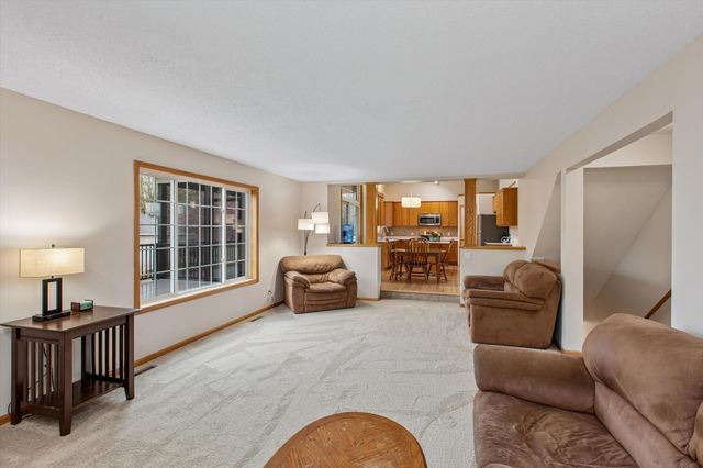 18769 Englewood Way, Farmington, MN 55024