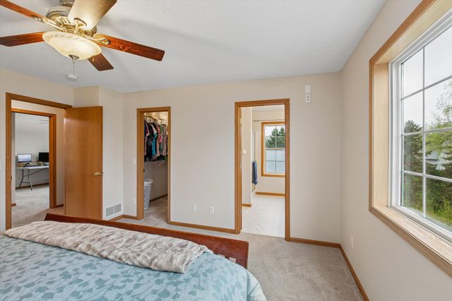 18769 Englewood Way, Farmington, MN 55024