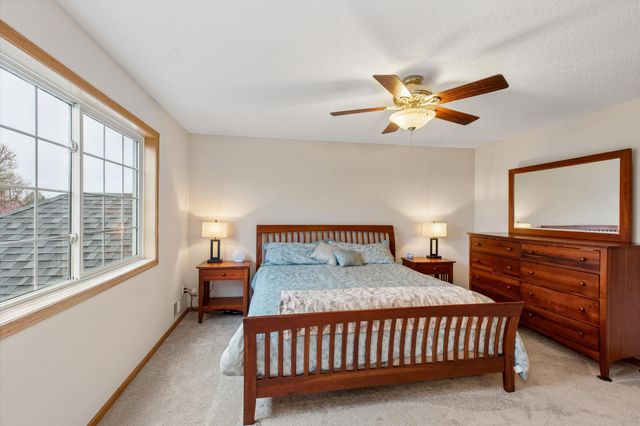 18769 Englewood Way, Farmington, MN 55024