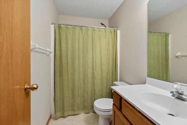 18769 Englewood Way, Farmington, MN 55024