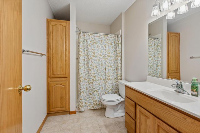 18769 Englewood Way, Farmington, MN 55024