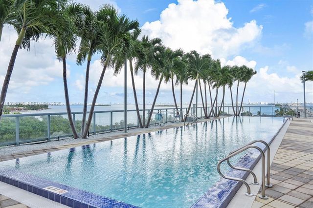 601 NE 36th St 1310, Miami, FL 33137