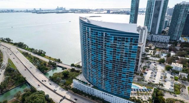 601 NE 36th St 1310, Miami, FL 33137