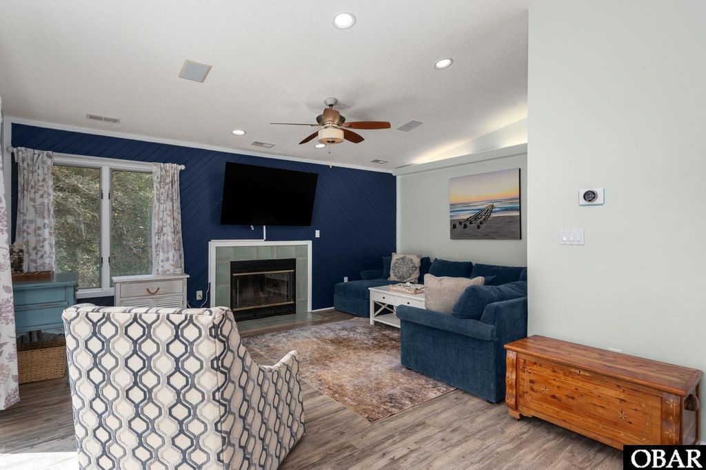 Image 3 of property listing at 1132 Ocracoke Court Unit 673, Corolla, NC 27927