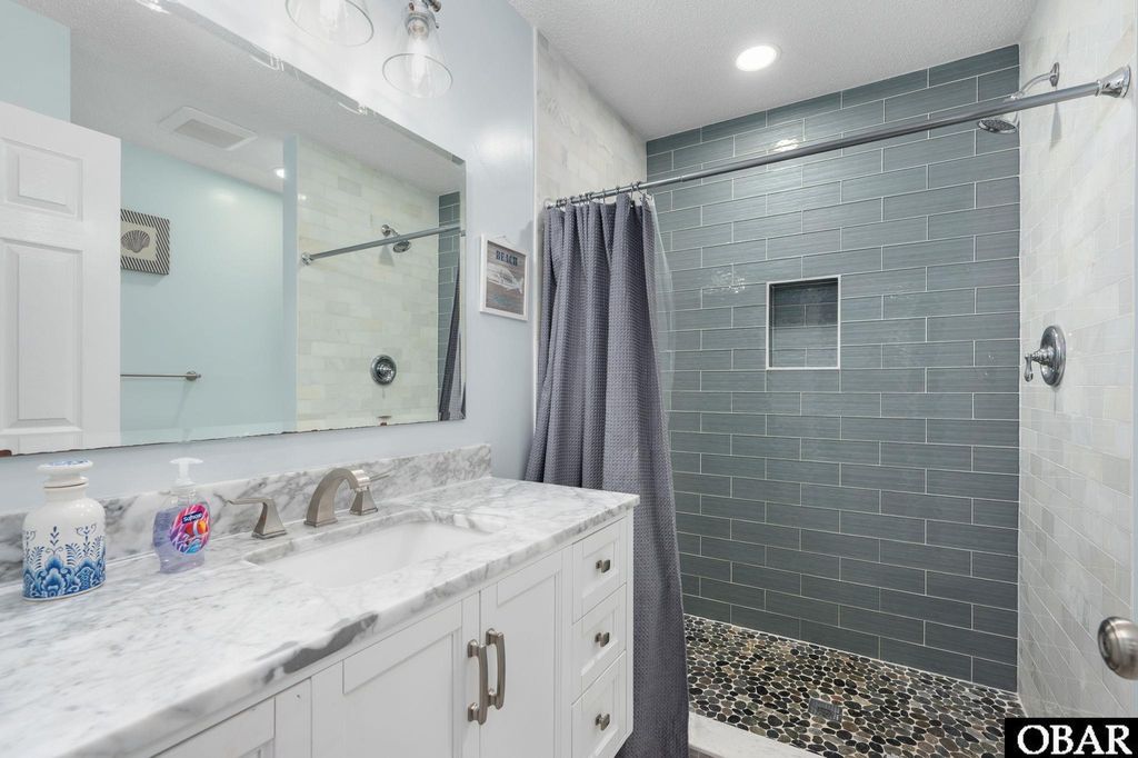 Image 30 of property listing at 1132 Ocracoke Court Unit 673, Corolla, NC 27927