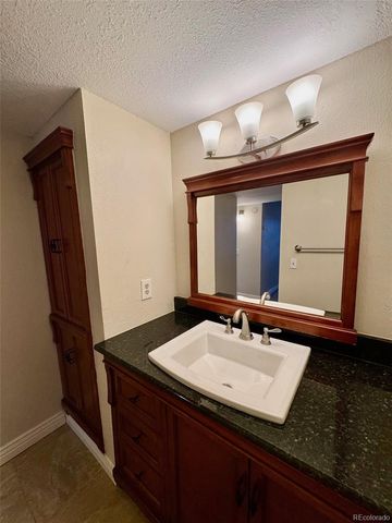 7665 E Eastman Avenue 110C, Denver, CO 80231