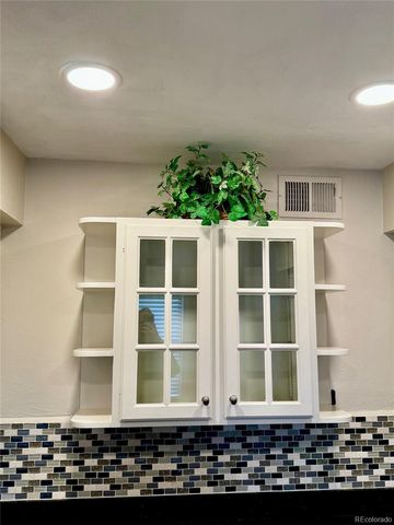 7665 E Eastman Avenue 110C, Denver, CO 80231