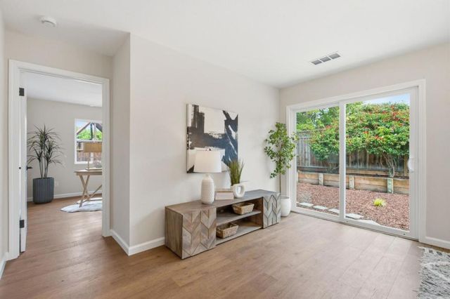 2752 Forbes, Santa Clara, CA 95051