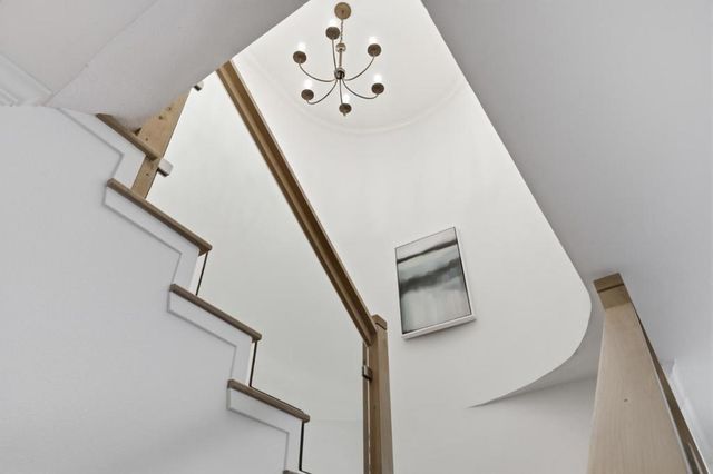 614 Forest Avenue, Palo Alto, CA 94301