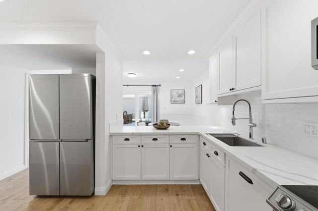 614 Forest Avenue, Palo Alto, CA 94301