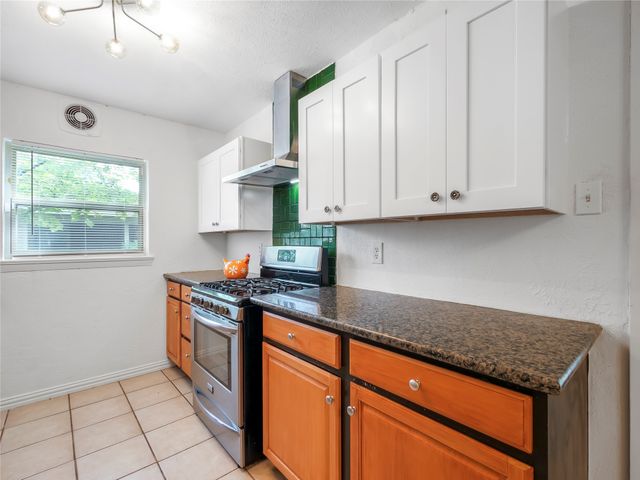 6723 Santa Anita Drive, Dallas, TX 75214