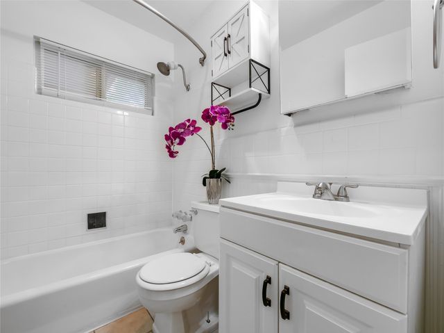 6723 Santa Anita Drive, Dallas, TX 75214