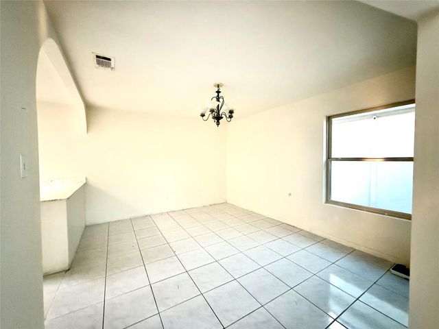 3918 Summit Valley Drive, Houston, TX 77082