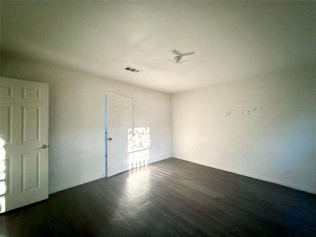 3918 Summit Valley Drive, Houston, TX 77082