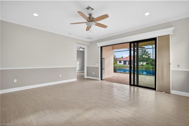 1412 Lucena LN S, Naples, FL 34113