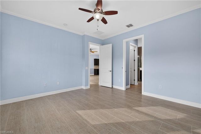 1412 Lucena LN S, Naples, FL 34113