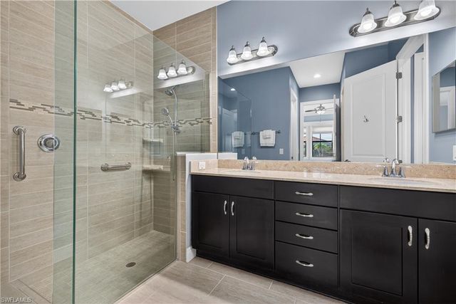 1412 Lucena LN S, Naples, FL 34113