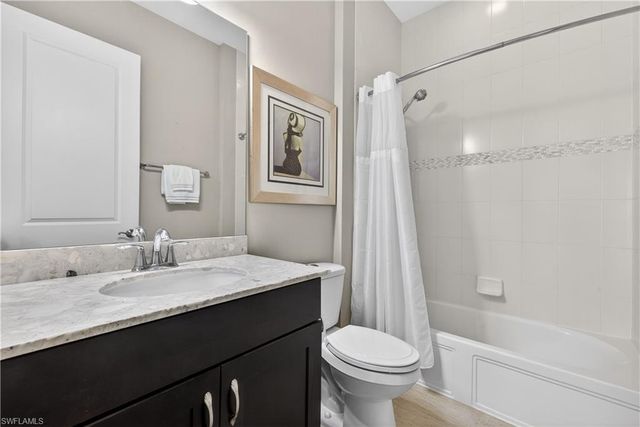 1412 Lucena LN S, Naples, FL 34113