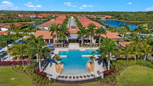 1412 Lucena LN S, Naples, FL 34113