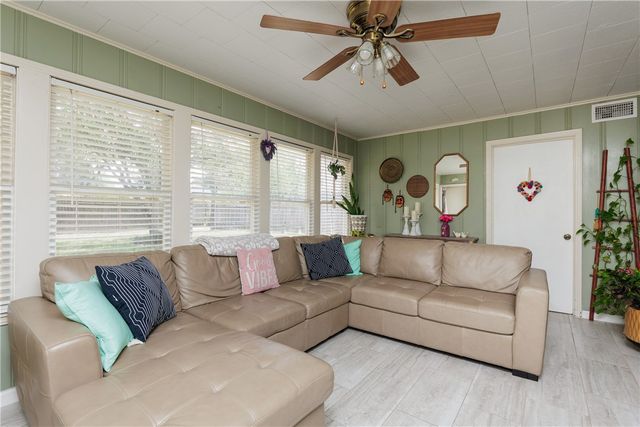 10639 Emmord Loop, Corpus Christi, TX 78410