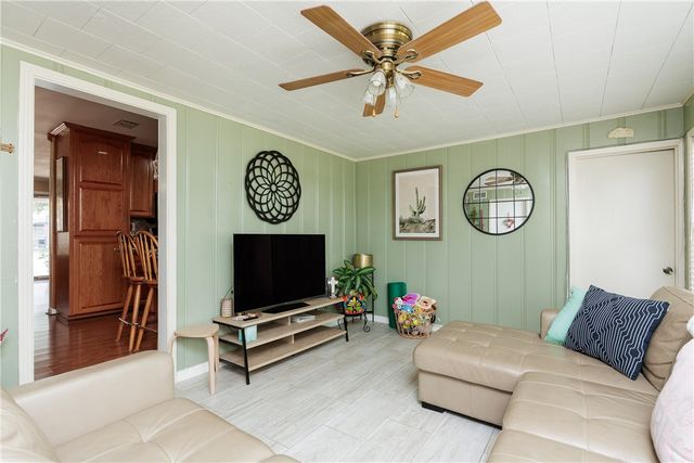 10639 Emmord Loop, Corpus Christi, TX 78410