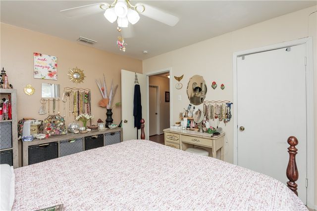 10639 Emmord Loop, Corpus Christi, TX 78410