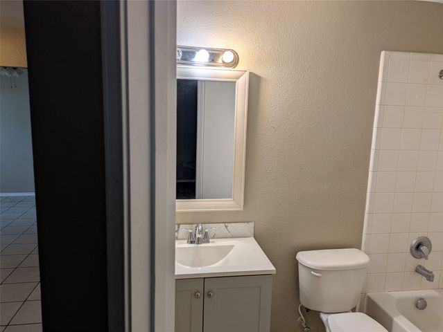 2005 Wildwood Drive, Forney, TX 75126